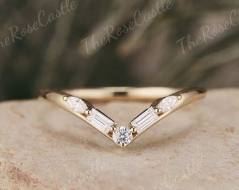 Art Deco Baguette Cut Moissanite Wedding Band, 14k 18k Gold Curved Stacking Ring