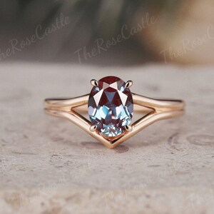 Oval alexandrite engagement ring rose gold ring vintage bridal ring minimalist art deco solitaire alexandrite ring anniversary gift for her