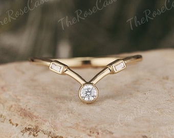 Unique Round Cut  Moissanite Wedding Band 14k 18k Gold Baguette Cut Moissanite Curved Wedding Ring Stacking Matching Promise Rings For Women