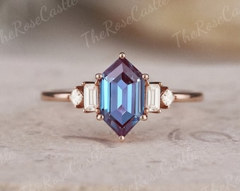 Unique  Hexagon Cut Alexandrite Engagement Ring Rose Gold Ring Alexandrite Ring Art Deco Moissanite Cluster Ring Promise Gift For Her