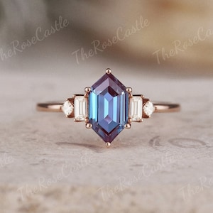Unique  Hexagon Cut Alexandrite Engagement Ring Rose Gold Ring Alexandrite Ring Art Deco Moissanite Cluster Ring Promise Gift For Her
