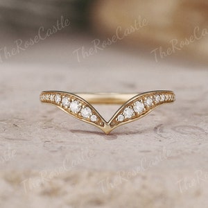 Vintage Moissanite Wedding Band Women Unique Moissanite Ring Stackable Curved Gold Rings Diamond Matching Rings Anniversary Gifts For Her