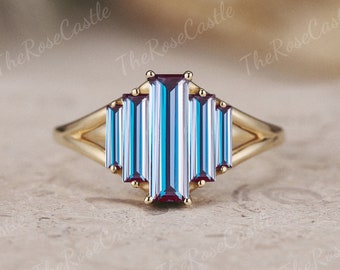 Vintage Baguette Cut Alexandrite Engagement Ring Solid Gold Alexandrite Cluster Wedding Ring Art Deco Promise Custom Rings For Women