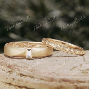 2pcs Leaf Engraving Couple Ring Set Mens Moissanite Wedding Band Solid Gold Nature Inspired His and Hers Wedding Band For Personalized Gift