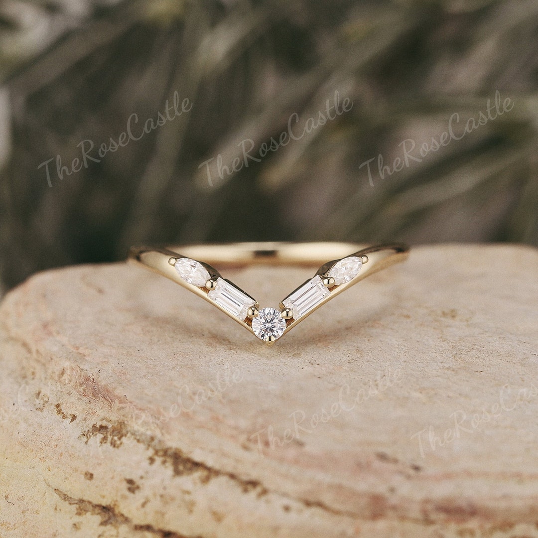 Art Deco Baguette Cut Moissanite Wedding Band, 14k 18k Gold Curved ...