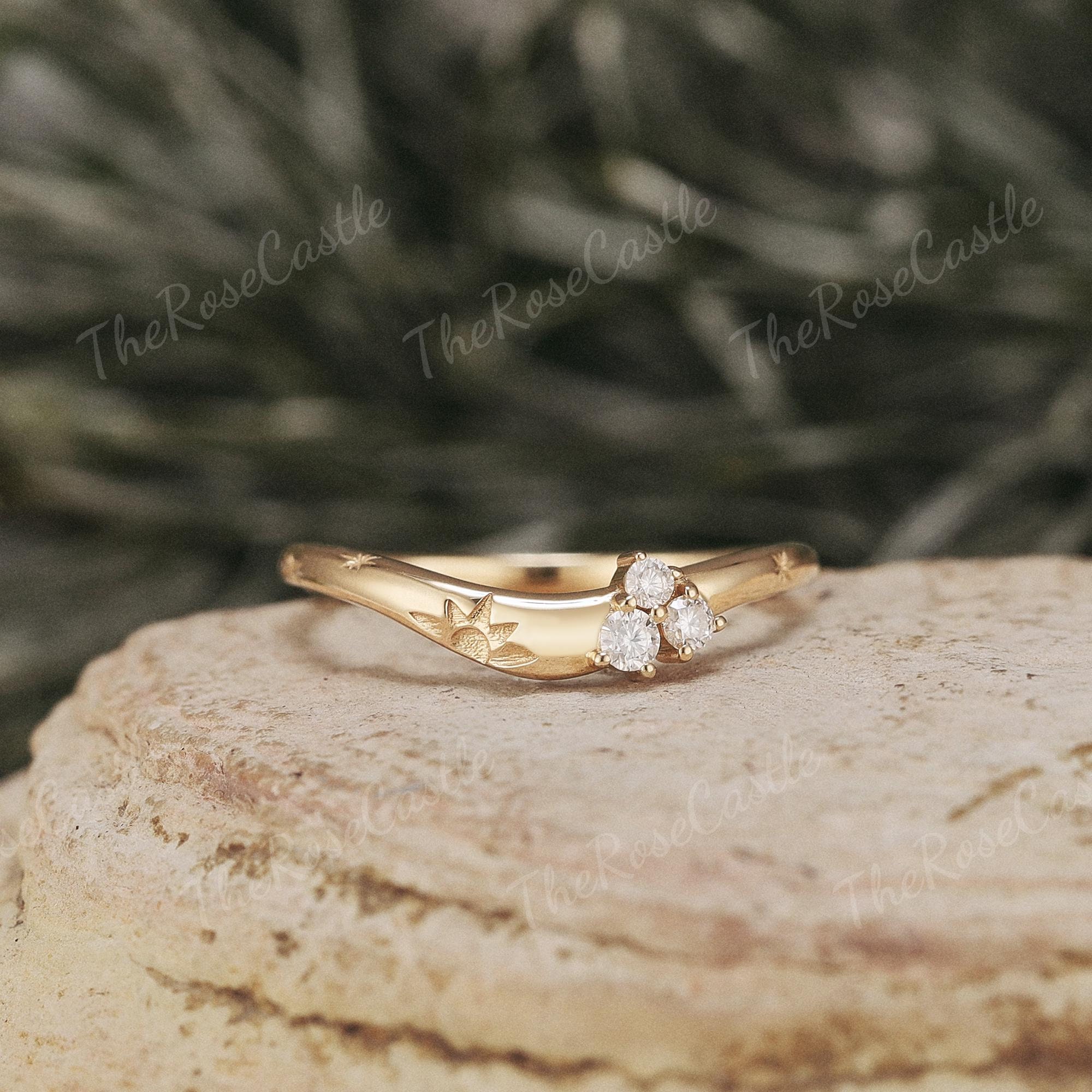 Sun and Star Design Moissanite Curved Wedding Band Solid Gold Moissanite Stacking Matching Wedding Band Cluster Wedding Rings For Women