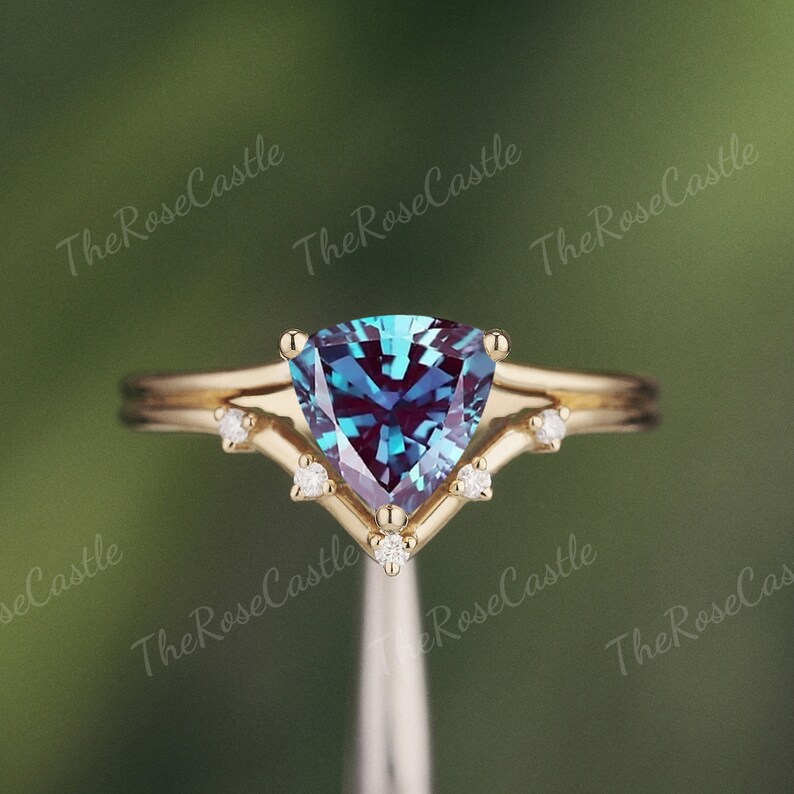 Small Alexandrite Rings Unique Trillion Alexandrite Engagement Ring Gold Rings Vintage ...