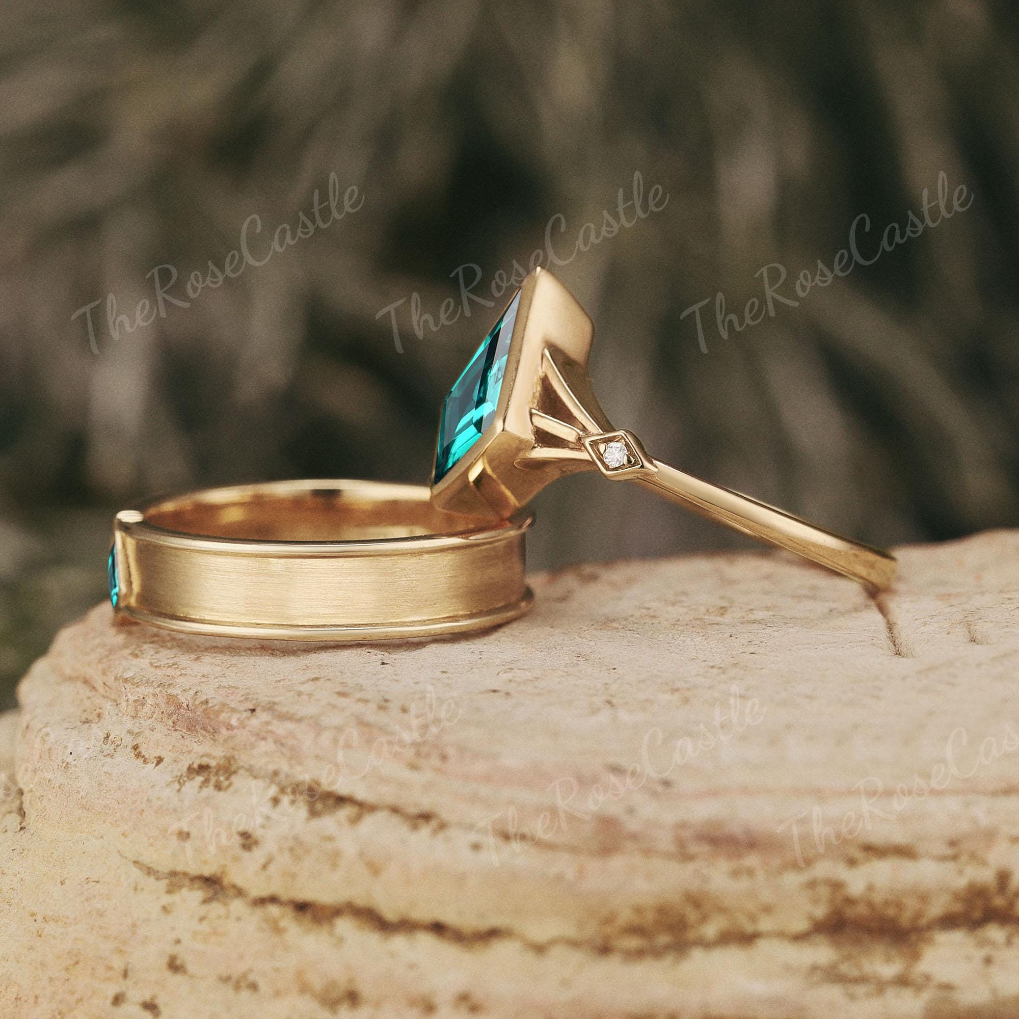 2pc Couple Rings Solid Gold Emerald Mens Wedding Band Kite