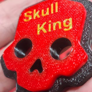 HellDivers 2 skull keyring