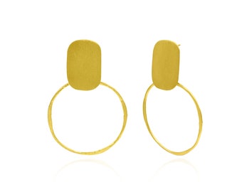 Gehämmerte Schmuck baumeln runde Bolzenohrring Messing Metall leicht Kissen Geometrische Schmuck liefert minimalistische moderne Ohrringe Mom UG-23