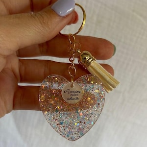 Glittery Heart Keyring with a personalized medal, gift for everyone, mom, grandma, teacher, nanny, atsem etc...