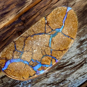 18.8ct Modern Oval/Freeform Shaped Australian Boulder Opal Stone-Exquisite Cabochon for Jewelry Making