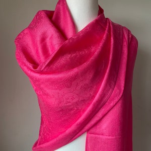 Écharpe en soie pashmina fuchsia