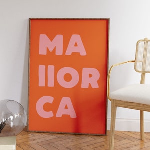 Mallorca España imprimir arte de pared imprimible, arte de pared colorido cartel de Mallorca naranja y rosa, impresión tipográfica arte de pared de viaje estético