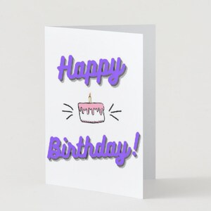 Cartão de aniversário em branco com fundo roxo