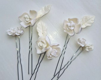 Hand sculpted Ceramic Flowers Hair Pins, Set for Wedding Bridal Accessories ,Floral hair slides, Minimalist bride