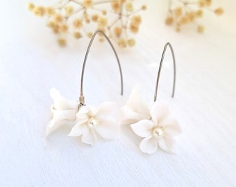 Elegant Floral Dangling Earrings for Garden Wedding, Bridal Party Accessories, Gift for Bride