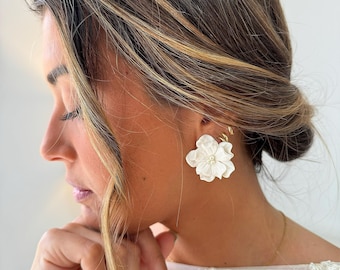 Bridal Flower Earrings with White Porcelain and Pearls, Floral Clay Earrings for Weddings, Handmade Jewelry for Brides & Bridesmaids