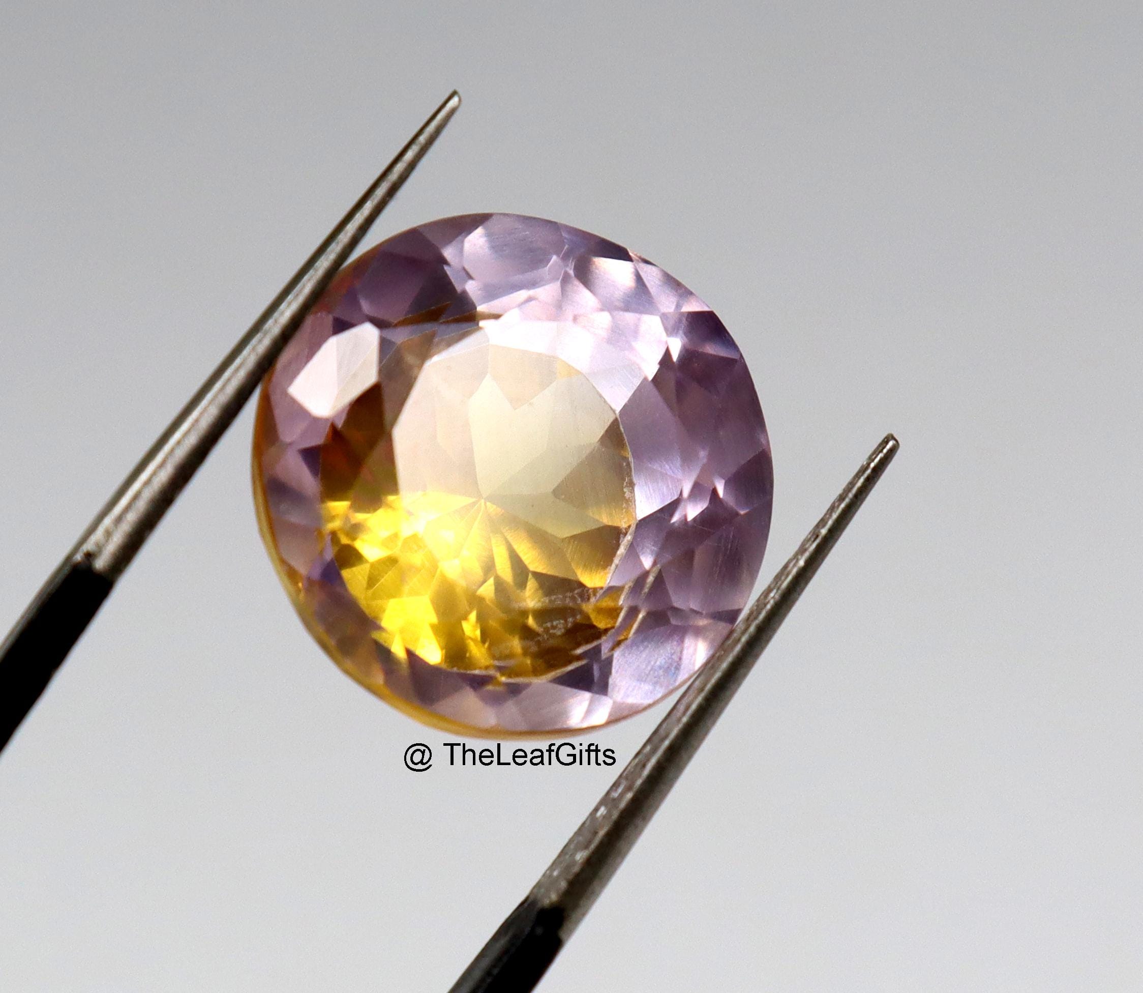 14-15 Ct Pitambari Sapphire Round Cut Natural Loose Certified