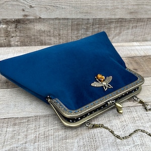Blue evening bag. Blue clutch bag. Blue velvet handbag. Evening bag for women. Formal clutch bag. Vintage clutch bag
