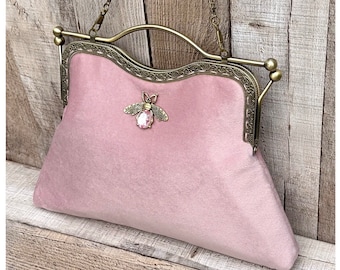 Dusty pink bag. Pink evening bag. Blush pink handbag. Vintage handbag for women. Pink velvet clutch.