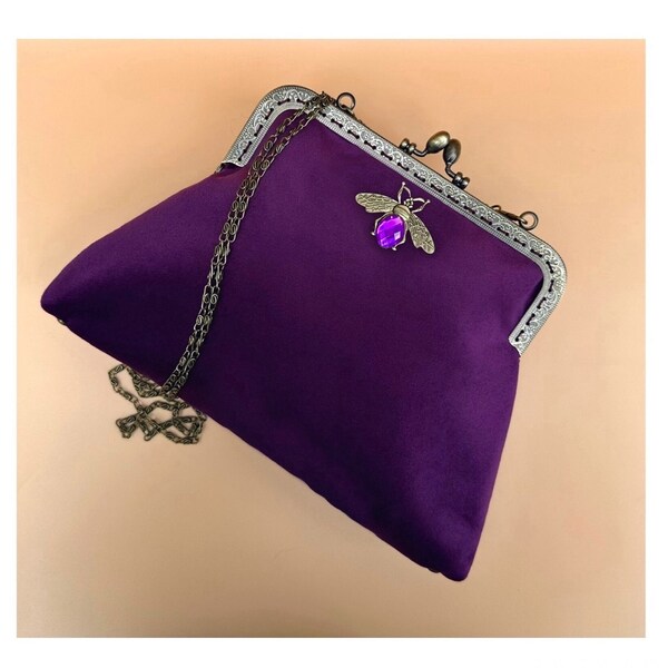 Velvet clutch bag. Vintage clutch bag. Velvet evening. Vintage handbag. Clutch bag for women. Purple handbag