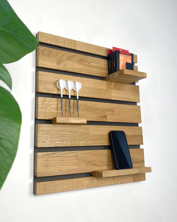 VDart Support Mural Pour Fléchettes – Bois Naturel – 12 Compartiments – Avec Sac De Rangement Et Vis