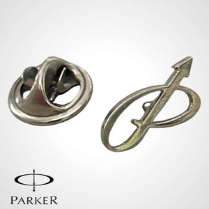 Parker Pin Spilla Vintage in Metallo con Logo Freccia, Accessorio da Collezione Parker, Vintage Pen Memorabilia