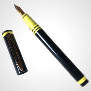 Penna Stilografica Waterman Agora Nera e Gialla usata,  gradazione Fine, penna stilografica vintage, penna stilografica d'epoca, penna retrò