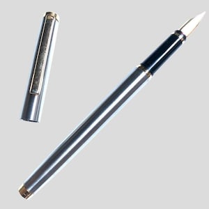 Fountain Pen By Filcao Steel with golden finishes, fountain pen made in Italy, vintage fountain pen, economical pen
