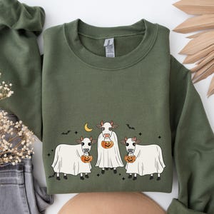 Ghost Cows Sweatshirt, Cows Halloween Sweatshirt, Halloween Ghost Cows Sweatshirt, Spooky Cows Halloween Gifts, Cow Lovers Halloween Gift
