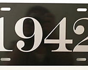 1942 Year Classic Car Metal License Plate, Black & Silver (12x6)