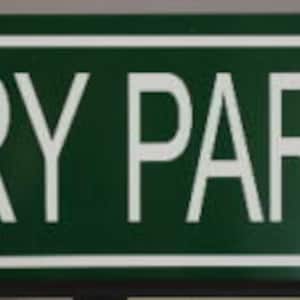 ASBURY PARK グリーンメタルストリートサイン 6 x 24