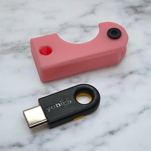 Étui NFC YubiKey 5C | Étui Fido YubiKey 5C | Yubikey 5C Fips | Etui de protection usb ou usbc Yubikey | NFC Yubico | Clé de sécurité