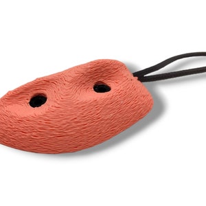 Climbing Keychain in PLA with Nylon Cord - Perfect for Climbers and Mountain Lovers - Gift for Climbers - Climbing Hold Customised