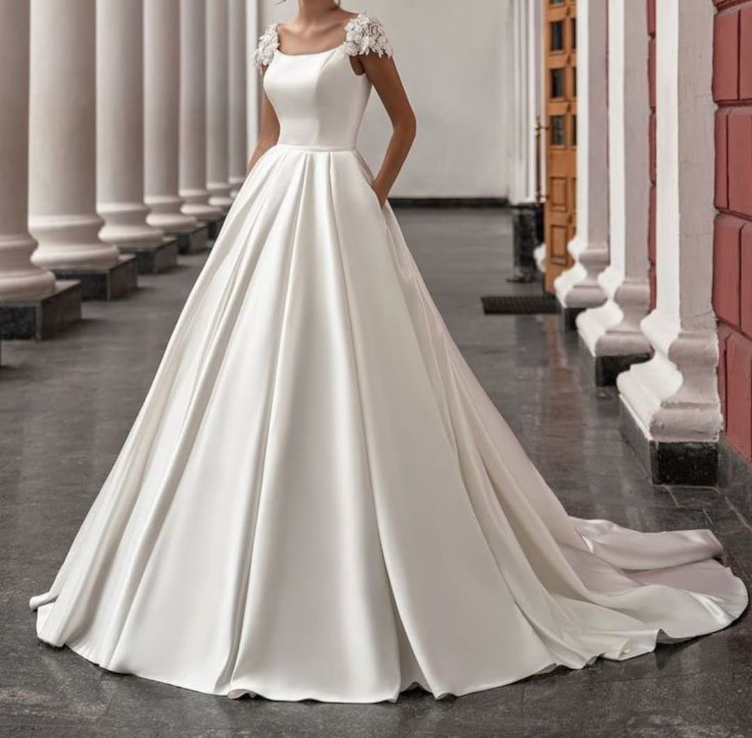 Satin Wedding Dress With Lace Appliques On The Shoulder,Elegant Dress. Satin Wedding Dress With Lace Appliques On The Shoulder,Elegant Dress.
