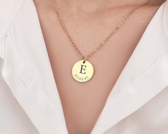 Personalized Gold Disc Necklace, initial Necklace, Monogram Disc, Silver disc necklace, Gift for mom, Chain Necklace Jewellery