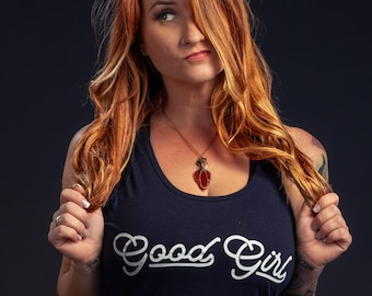 Camiseta sin mangas estilo racerback para mujer de Good Girl