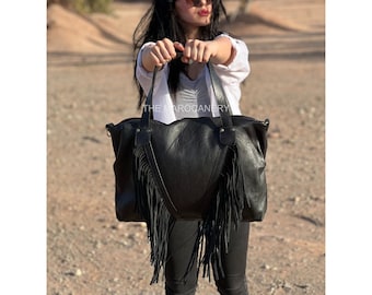 Black Leather Fringe Bag - Boho Chic Crossbody Purse - Handmade Tassel Shoulder Bag - Western Style Fringed Handbag