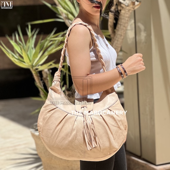 Hobo shoulder purse hot sale