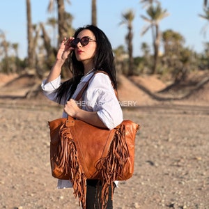Tan Leather Fringe Bag, Bohemian Fringed Handbag, Handmade Tassel Purse, Western Style Shoulder Bag, Rustic Crossbody Fringe Bag