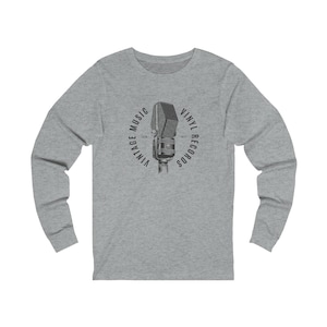 Vintage music microphone Unisex Jersey Long Sleeve Tee