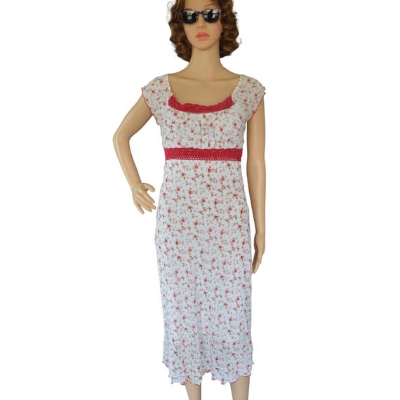 chinese dress ladies Monteau Trendy Plus Size Printed Belted Maxi Dress Black Floral 2X at  Amazon Women's Clothing store main image 1