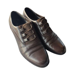 Hillard & Hanson Brown Genuine Leather Slip On Dress Shoes Womens Size 8M Coquette