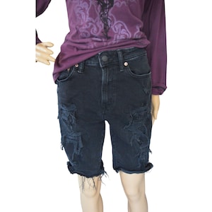 American Eagle Outfitters AirFlex+ Mens Black Denim Distressed Slim Bermuda Shorts Size 31