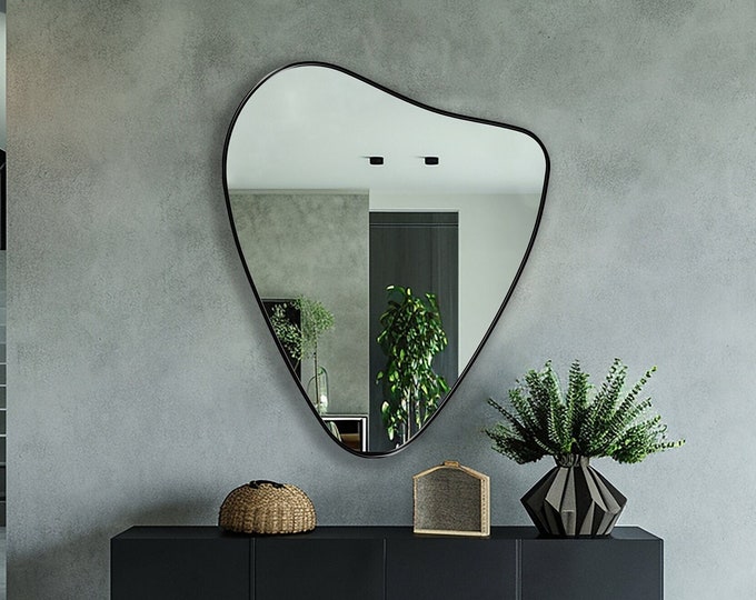 Heart Mirror, Asymmetrical Mirror, Irregular Wall Mirror, Graceful Mirror, Uneven Mirror, Statement Mirror for Elegant Home Decoration