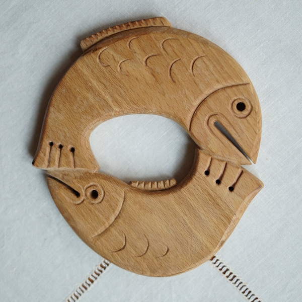 Decorative wooden Trivet, Wood Trivet, Wooden Coaster, Pot Trivet, Kitchen Trivet, Table Trivet, Hot Pad, Kitchen Decor, fish motive