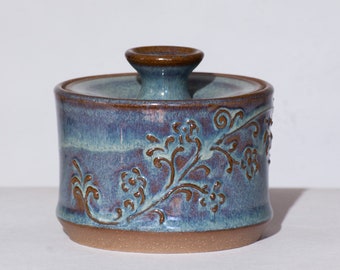 small jar, sugar bowl, handmade pottery, pottery jar