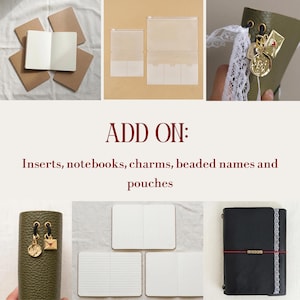 Könnte beinhalten: Eine Sammlung von Schreibwarenzubehör, darunter Notizbücher aus braunem Papier, durchscheinende Kunststofftaschen und Metallanhänger mit Umschlag- und Münzmotiven. Der Text ADD ON: Inserts, notebooks, charms, beaded names and pouches ist sichtbar.