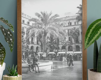 Barcelona Black & White Poster Printable Wall Art Gothic Quarter Barcelona Black and White Photo Spain Poster Plaza Real